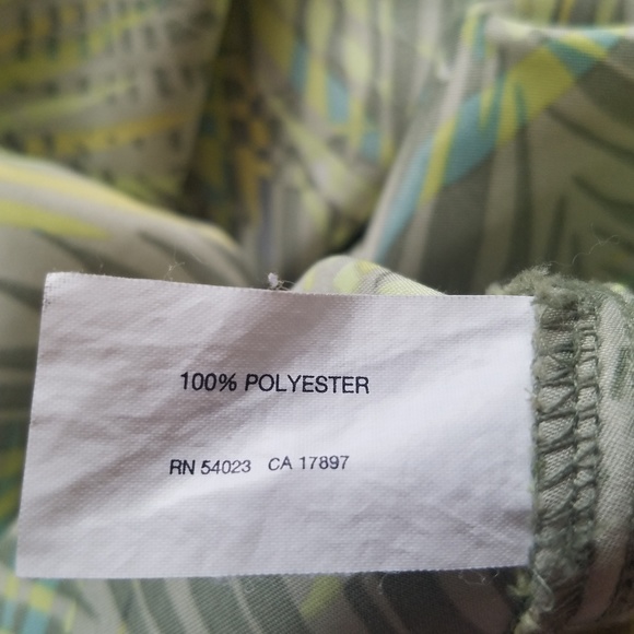 Gap Beautiful Leafy Foliage Patterned Tank Top - Picture 7 of 8